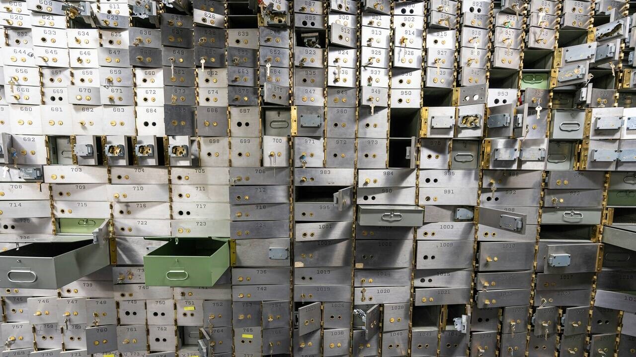 Du betrachtest gerade Dein finanzielles Sicherheitsnetz – So baust du einen Notfallfonds auf