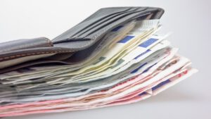 Mehr über den Artikel erfahren Clever vorsorgen – Warum Rücklagen für geplante Ausgaben der Game-Changer für deine Finanzen sind