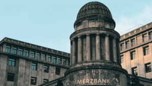 Mehr über den Artikel erfahren Banking – der Grundpfeiler der Finanzsystems