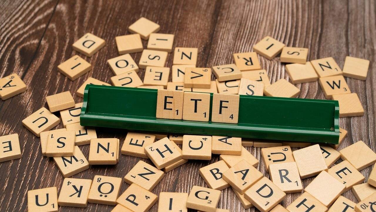 Du betrachtest gerade ETFs verstehen – Der ultimative Guide für smartes Investieren an der Börse
